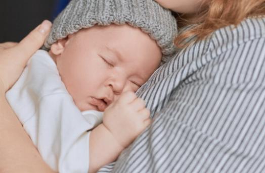 더 좋은 수면을 위한 길: 당신의 아기의 독특한 요구사항 이해하기